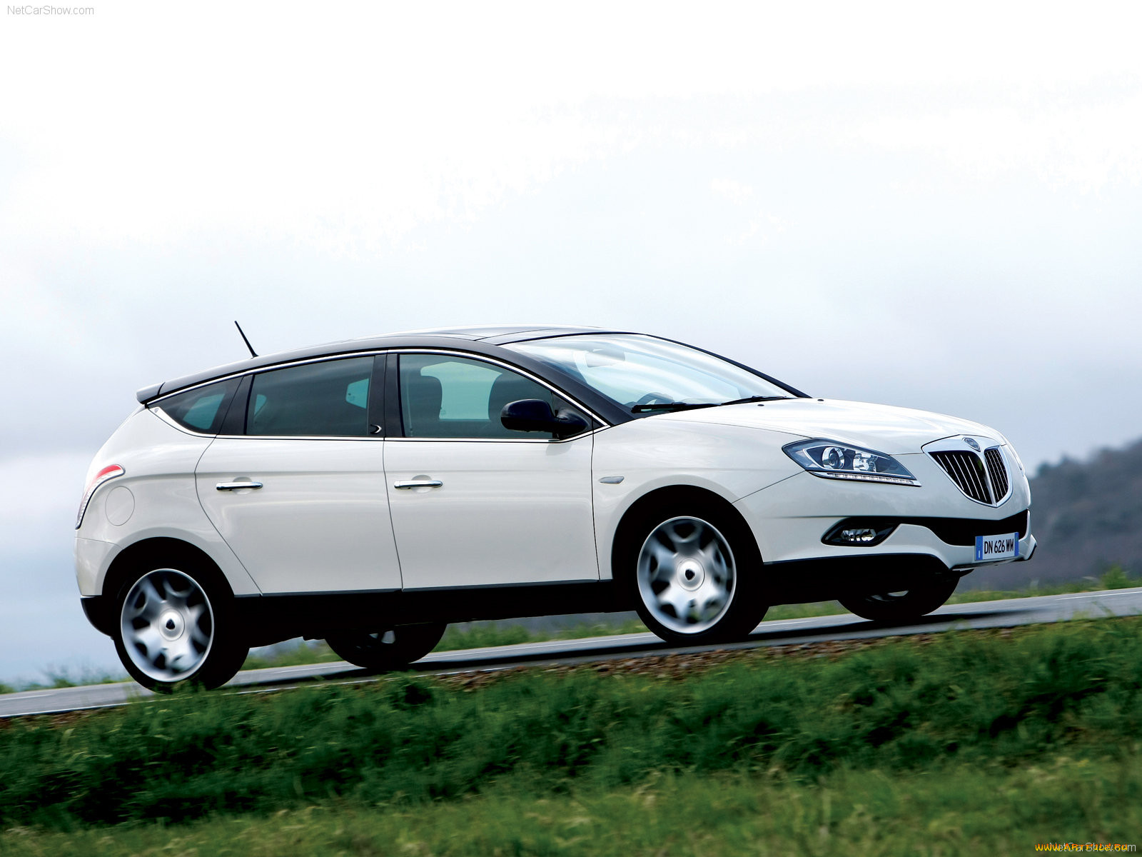 lancia, delta, 2009, 
